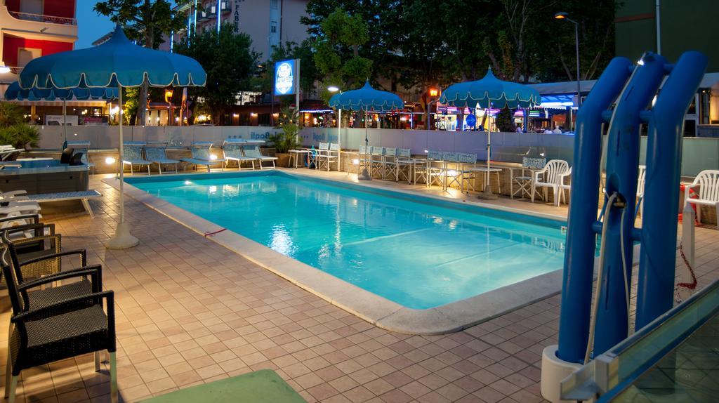 Hotel Bagli Ріміні Екстер'єр фото
